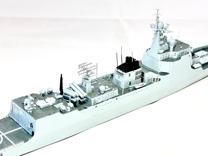 実艦 中国海軍初の本格的な艦隊防空駆逐艦。中華イージス艦とも