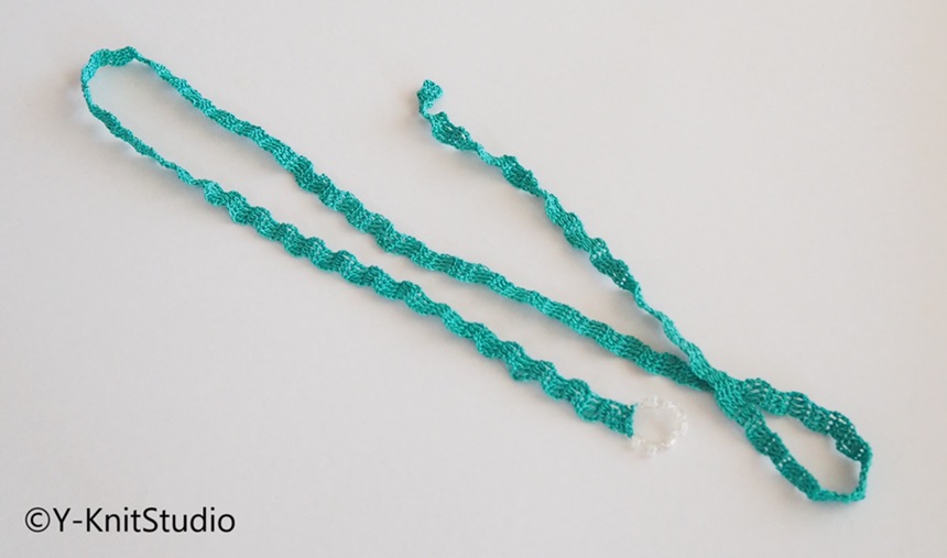 ブレードのベルト、a chrocheted braid belt